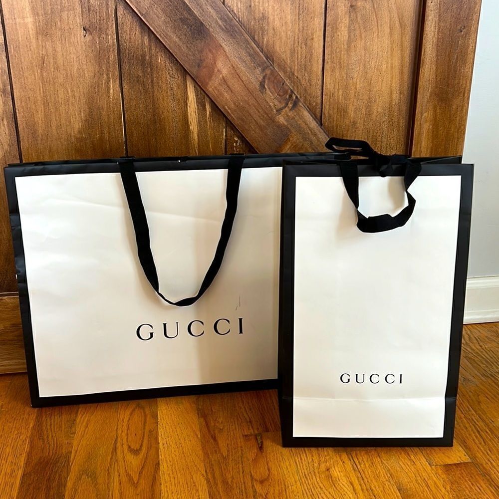 GUCCI Authentic Empty Shopping Bags White Black Tie (2)